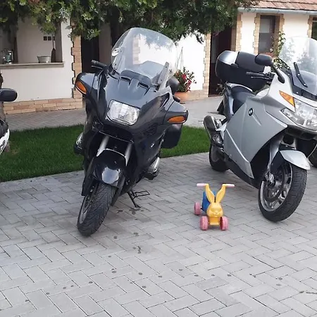 Apartment Zsofi Vendeghaz Szekszárd