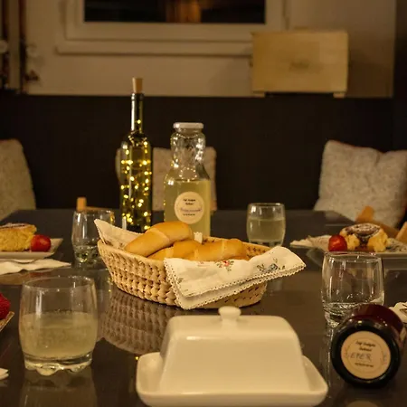 Zsofi Vendeghaz Szekszárd