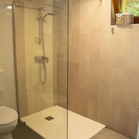 Zsofi Vendeghaz * Szekszárd