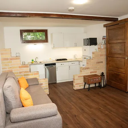 Apartment Zsofi Vendeghaz *