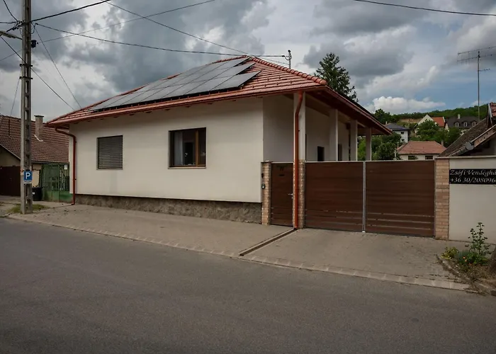 Zsofi Vendeghaz Szekszárd